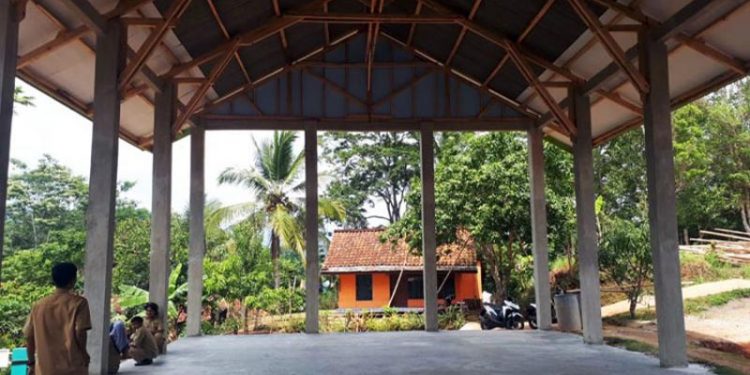 Pemdes Karangjaya Giat Realisasikan Alokasi Dana Desa Untuk Pembangunan GOR