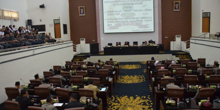 DPRD Kabupaten Karawang Gelar Paripurna Pembukaan Masa Sidang dan Reses Tahun 2019