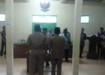 Kades Cigayam Lantik Kaur Keuangan Dan Perencanaan