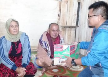 KJB Tasikmalaya Jenguk Korban Banjir Sukaratu