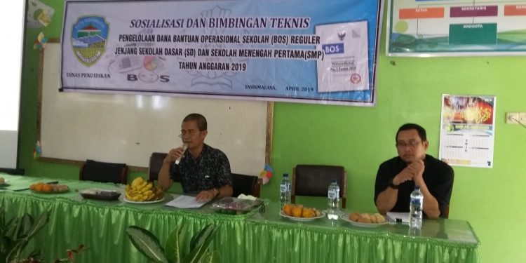 Asep Sudrajat (Kabid GTK) Kuatkan Fungsi Manajerial Kepala Sekolah SD se Wilayah Selatan Kota Tasikmalaya