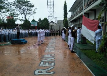 Polwan Polres Tasikmalaya Kota Peringati Hari Kartini 2019  Bersama Warga Pendidikan SMAN 2 Tasikmalaya