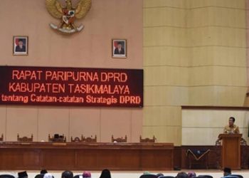 H. Ade Sugianto, S.IP Apresiasi Catatan Strategis DPRD Terhadap LKPJ Bupati Tasikmalaya Tahun 2018