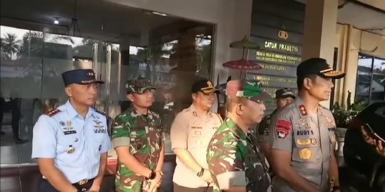 Pangdam III/Siliwangi dan Kapolda Jabar Bersafari Ramadhan 1440 Hijriyah di Tasikmalaya
