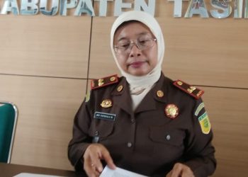 Diduga Kuat Gelapkan Dana Bankeu 2017, Kades Sukahening Tasikmalaya Dilapaskan