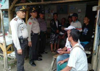 Polsek Indihiang Laksanakan Operasi Bina Kusuma Lodaya 2019 di Terminal Angkot 09