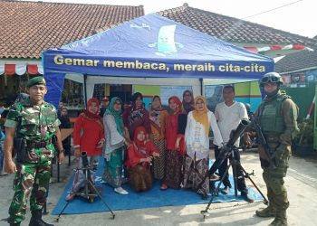 Brigif Raider 13 Kostrad Galuh Kunjungi SDN 1 Siluman Kota Tasikmalaya Galakan Gemar Membaca