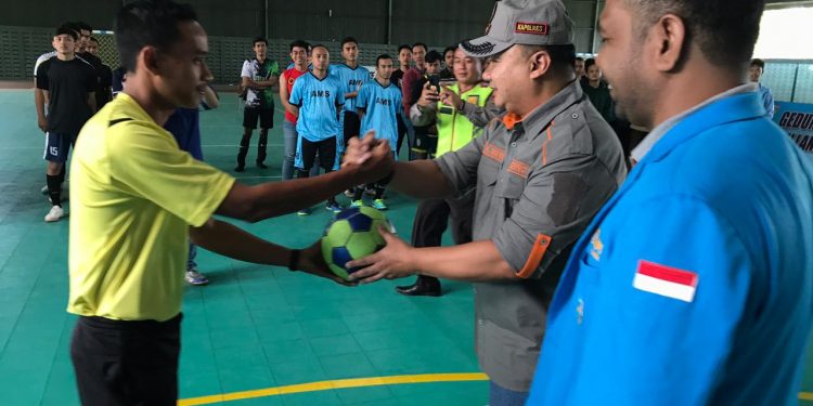 Turnament Futsal Antar OKP Memperebutkan Piala Kapolres dan KNPI Kota Tasikmalaya Resmi Dibuka