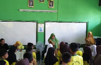 Tim Punakawan Mulai Lakukan Evaluasi Terhadap Peserta ToT Angklung