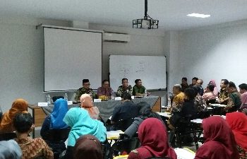 Workshop Penyusunan AD/ART dan Program Kerja KKG SD Se Kota Tasikmalaya Dibuka Resmi Kadisdik