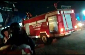 Kios Rongsok di Pasar Gudang Kota Sukabumi Ludes Terbakar