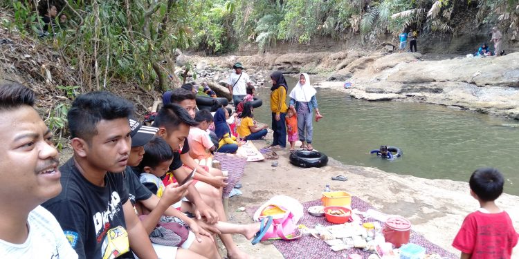 Wisata Alam Leuwihieum Rajadatu Kian Diminati Pengunjung