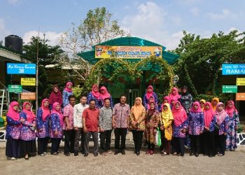 Tim Penilai Sekolah Adiwiyata Tingkat Kota Tasikmalaya 2019 Tiba di SDN Indihiang