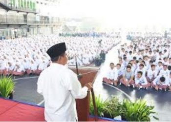 Pada Peringatan Maulid Nabi di Sumedang, Plh. Gubernur Jabar Paparkan Tiga Ilmu Penting dalam Islam