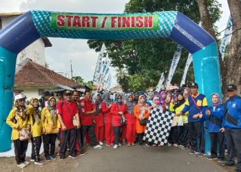 Gerak Jalan Sehat Meriahkan HUT PGRI Ke-74 & HGN Tahun 2019 Tingkat Kecamatan Kawalu Kota Tasikmalaya