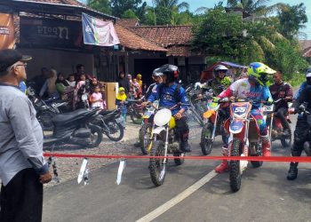 Warga Desa Langkapsari Gelar Syukuran Atas Rampungnya Pembangunan Jalan Cibadak – Langkapsari