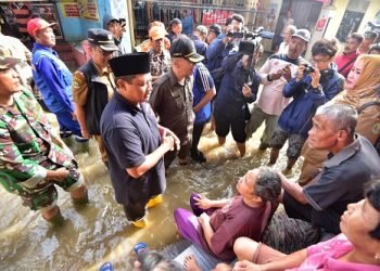 Uu: “Jangan Sampai Sekolah Anak-anak Terhenti Gara-gara Banjir”