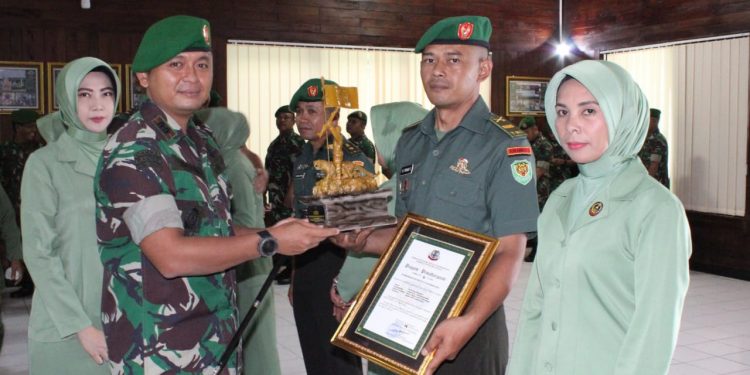 Kodim 0612/TSM Khidmat Menggelar Acara Korps Raport Satuan