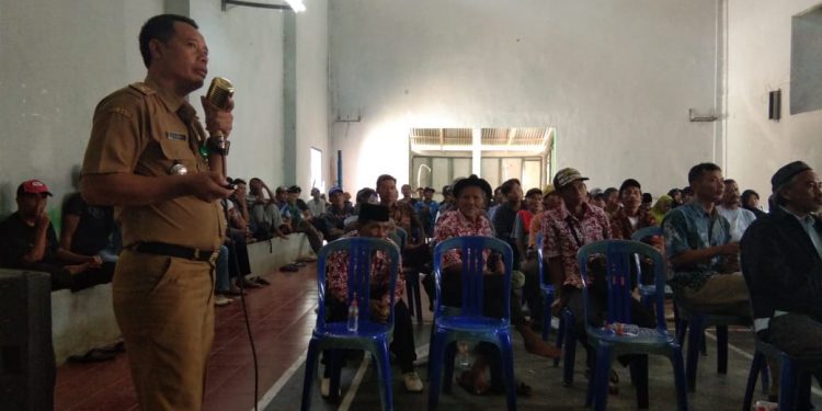 Alfie: “Hama Monyet Kian Resahkan Warga Masyarakat Desa Mandalamekar Jatiwaras”