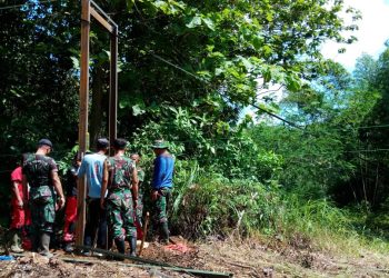 Karya Bakti Kodam III Siliwangi Bekerjasama Tim Vertival Rescue Wujudkan Harapan Masyarakat Wilayah Koramil 1220 Cikalong Kodim 0612 Tasikmalaya
