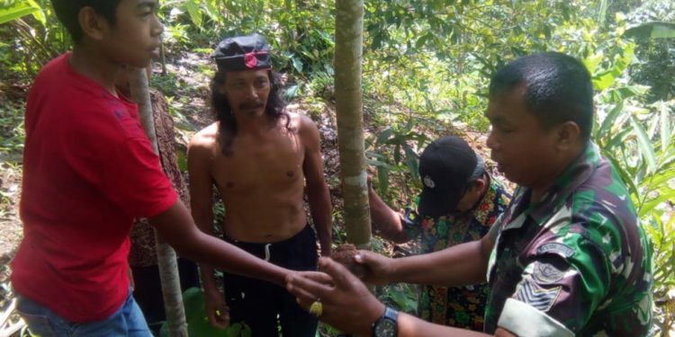 Bermaksud Mungut Muncang, Ade Malah Temukan Granat