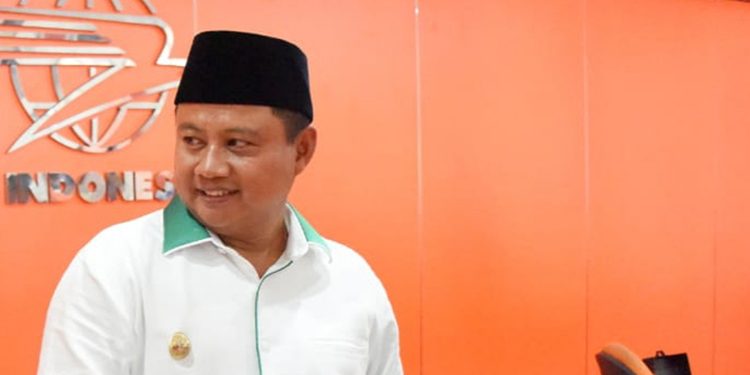 Wagub Jabar Tinjau Pelayanan Kantor Pos Tasikmalaya