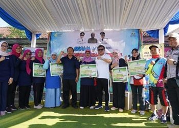 Dongkrak Germas, Pemkab Garut Drof Wireless dan Amplifier Untuk 100 Posyandu