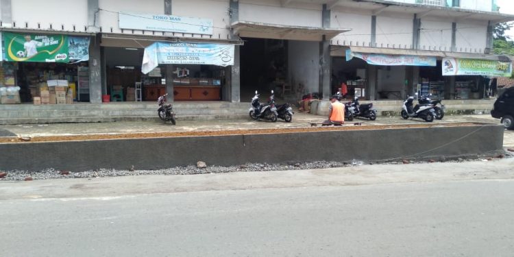 Keren !!! Pasar Cineam Ditata, Dilengkapi Taman