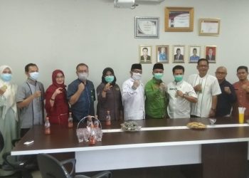 Kunjungi SMC, Wakil Ketua DPRD Kabupaten Tasikmalaya Dorong Pemkab Sediakan Tempat Istirahat Bagi Tim Medis