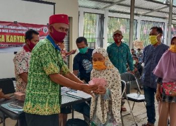 Desa Karyawangi Salopa Tasikmalaya Salurkan BLT Desa Tahap I