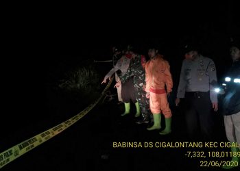 Tanah Longsor Cigalontang Tasikmalaya Seret Gudang Pupuk dan Alat Pertanian