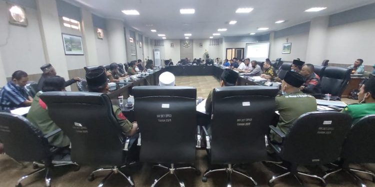 Forum Gunung Pangajar Gelar Audiensi di DPRD Dengan Tujuh Intansi Pemerintah Kab.Tasikmalaya