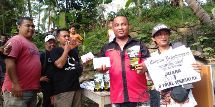 Putra Cikal Fishing Feat Baja Fishing, Perebutkan 1 Unit Matic Mio M3