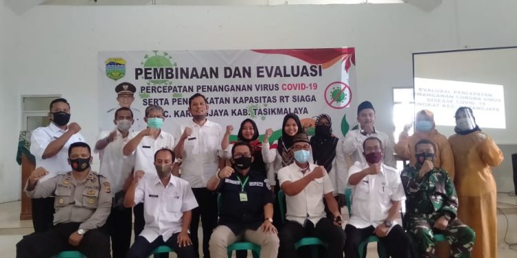 Bupati Tasikmalaya Apresiasi Keberhasilan RT Siaga Sebagai Relawan Gugus Tugas Covid-19 Desa Se Wilayah Kecamatan Karangjaya
