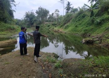 Diduga Terpeleset Kesungai , Warga Pamarican Ciamis, Ditemukan Tewas Mengambang