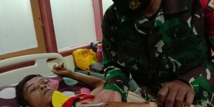 Rumah Karsidin Disambar Petir