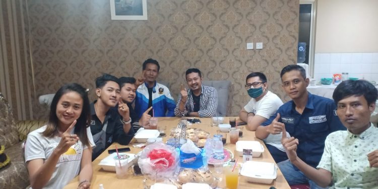 XTC Kembar 911 Karawang Resmi Nyatakan Dukungannya Kepada Yessi
