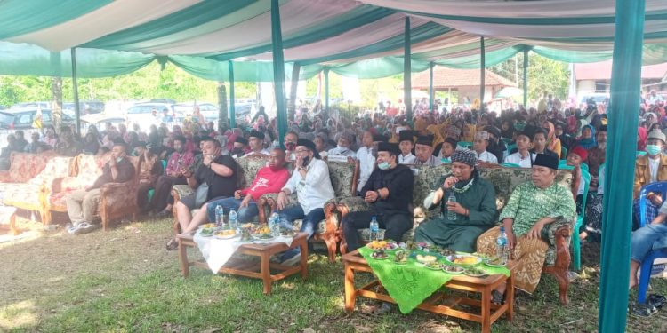 Ribuan Massa Sambut H.Ade Sugianto Dalam Harlah Forum Gunung Pangajar