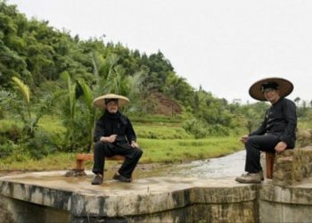 Sambangi Kasepuhan Ciptagelar, Emil Janjikan Perbaikan Turbin Listrik