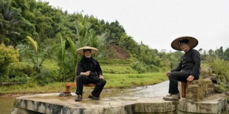 Sambangi Kasepuhan Ciptagelar, Emil Janjikan Perbaikan Turbin Listrik