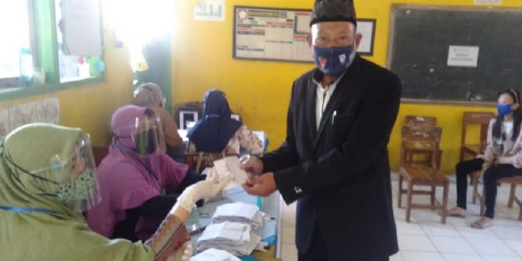 Incumbent Pilkades Cikadu Cisayong Unggul