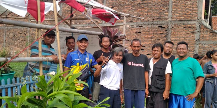 Dengan Memperhatikan Prokes, Warga Jatirasa Tengah Karawang Khidmat Peringati HUT RI Ke-76