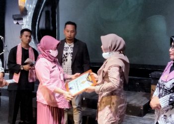 ‘Harmoni Bungursari’ Pamungkas Peringatan HUT PGRI Ke-76 & HGN 2021 Tingkat Kecamatan Bungursari Kota Tasikmalaya