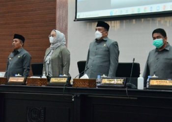 DPRD Kabupaten Karawang Gelar Rapat Paripurna Pembentukan Pansus dan Jawaban Bupati Atas Pandangan Fraksi-fraksi