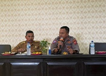 Kapolsek Tirjaya Karawang Ikuti Rapat Minggon Keliling, Sampaikan Himbauan Kamtibmas