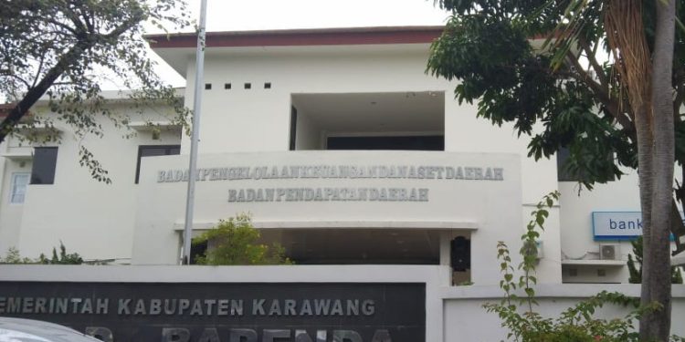 Bapenda Kabupaten Karawang Disinyalir Tidak Transparan Soal Pembagian Insentif