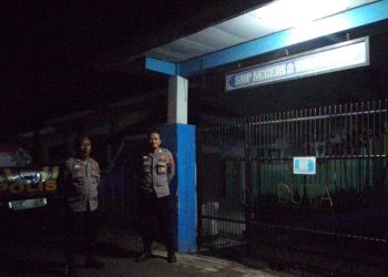 Cegah Pencurian/Pembobobolan Sekolah, Patroli Polsek Tirtajaya Lakukan Patroli