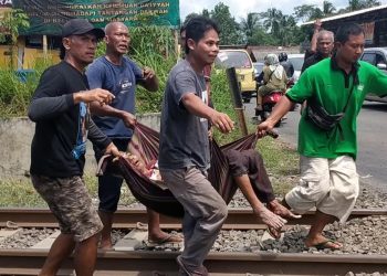 Pria Tanpa Identitas Terserempet Kereta Api di Manonjaya