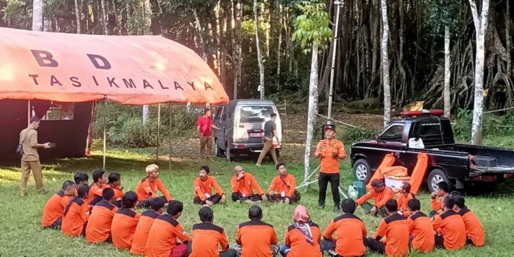 BPBD Kabupaten Tasikmalaya Berikan Pelatihan Siaga Bencana Tingkat Desa di Kecamatan Karangjaya