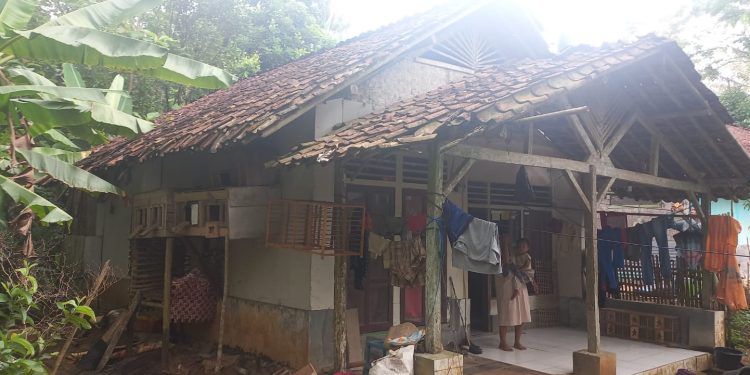 Rumah Keluarga Ara Kondisinya Kian Mengkhawatirkan, Belum Tersentuh Bantuan Pemerintah